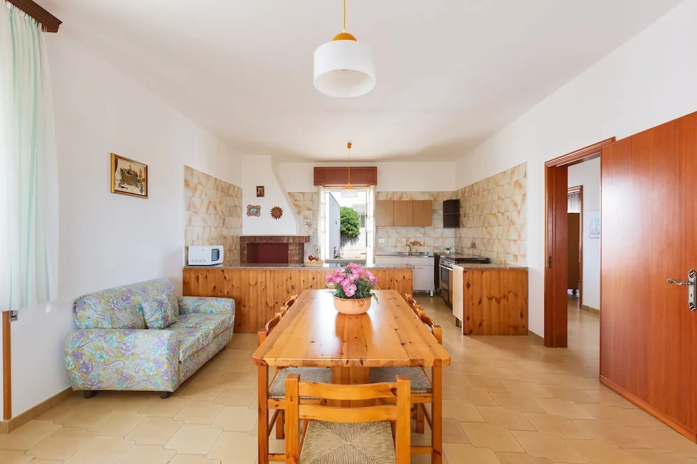 2330 Villetta Marilena by Barbarhouse