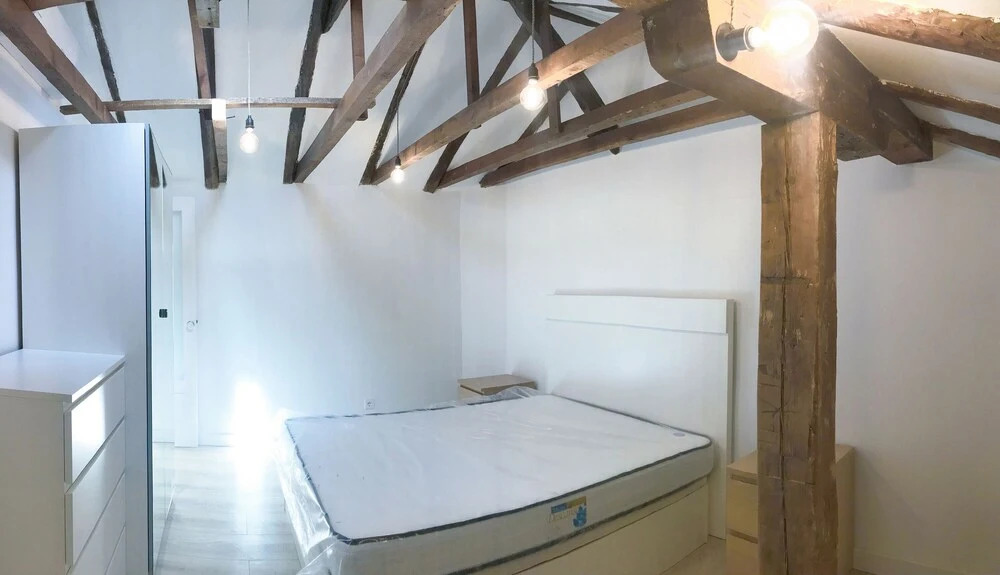 Apartmanento de 2 Habitaciones en Universidad, 500m de Alonso Martinez