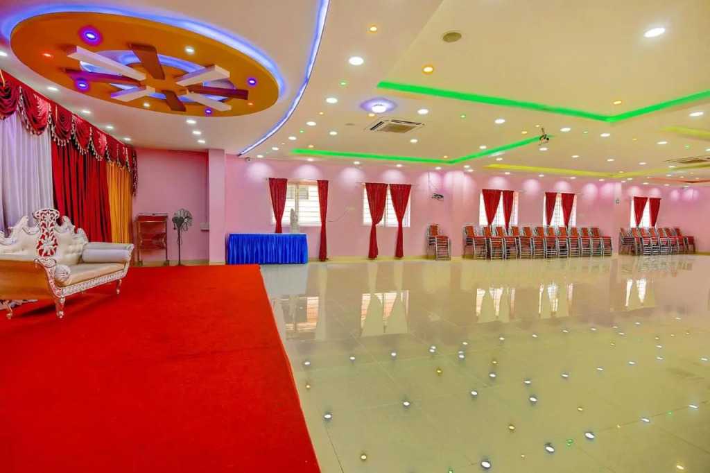 Fabhotel Champion Gateway