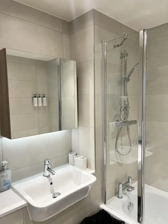 Modern, New, Amazing 2 Bed Flat in East London