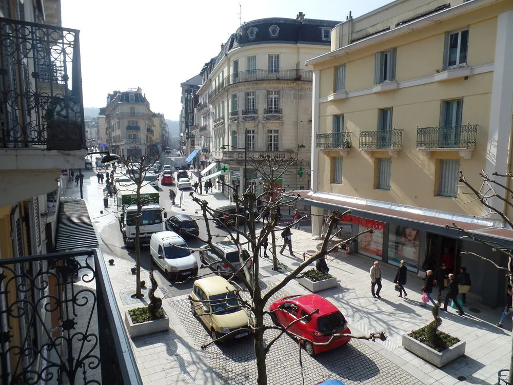 Revotel