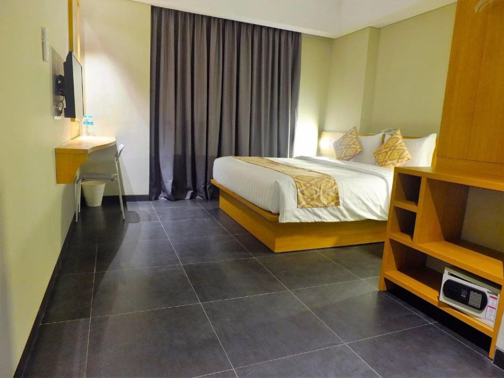 Maple Hotel Grogol