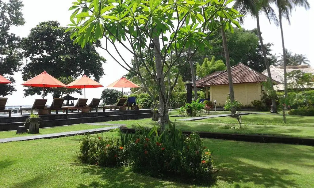Mascot Beach Resort by OYO Rooms