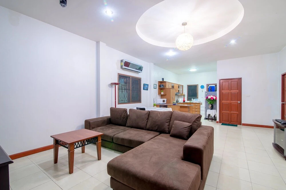 Sunshine Pool Villa
