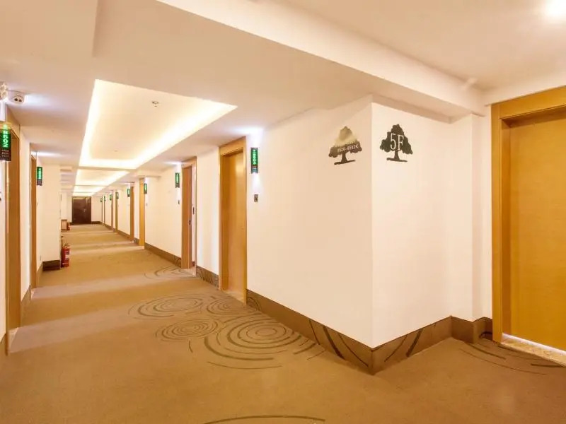 GreenTree Inn Jinzhong PinGYAo City South Railway Station Express Hotel