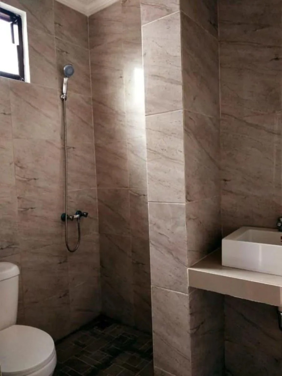 Dira Guest House