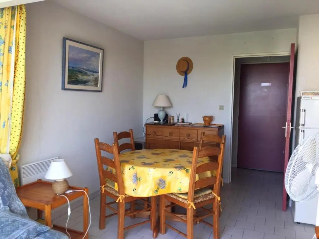 Appartement Sète, 2 pièces, 4 personnes - FR-1-338-164
