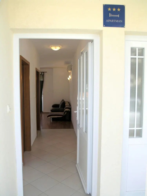 Apartments Marinko