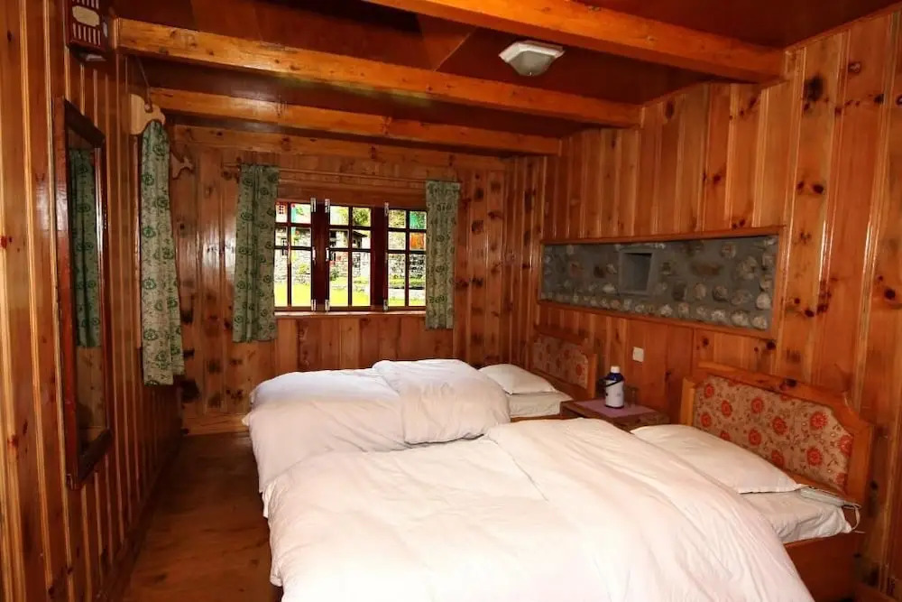 Mountain Lodges of Nepal - Phakding