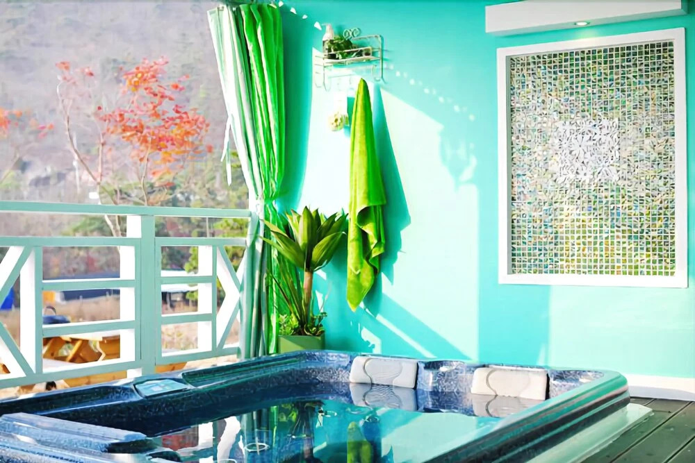 Buan Sunset Pension