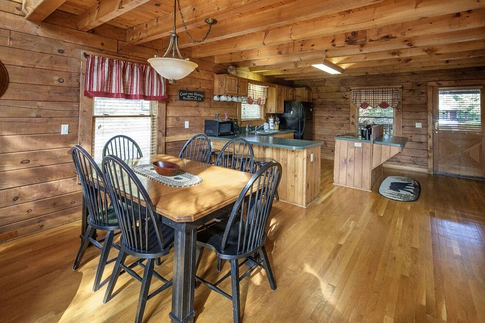 Smoky Mountain Escape by Heritage Cabin Rentals