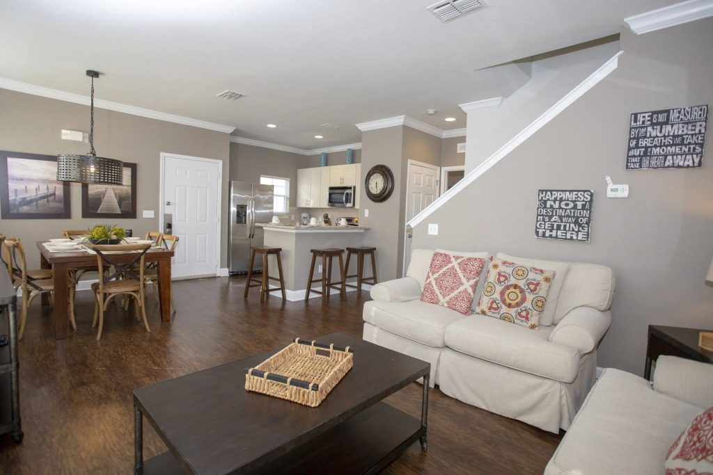 2956 Lucaya Village 9 Min from Disney Beautiful, KISSIMMEE, US