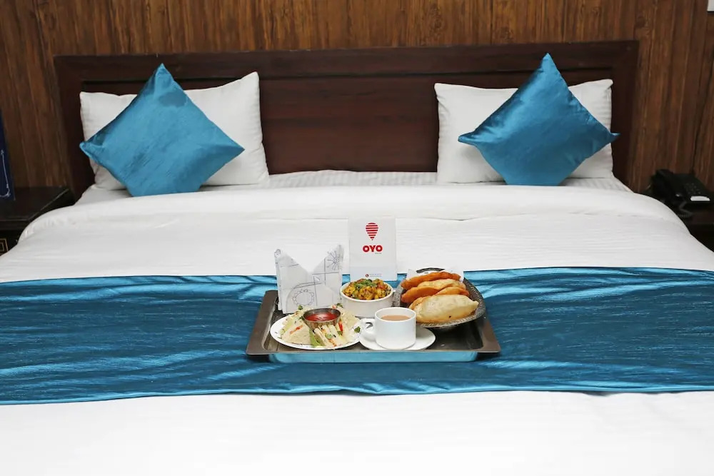 HOTEL OM SHIVAAY INN