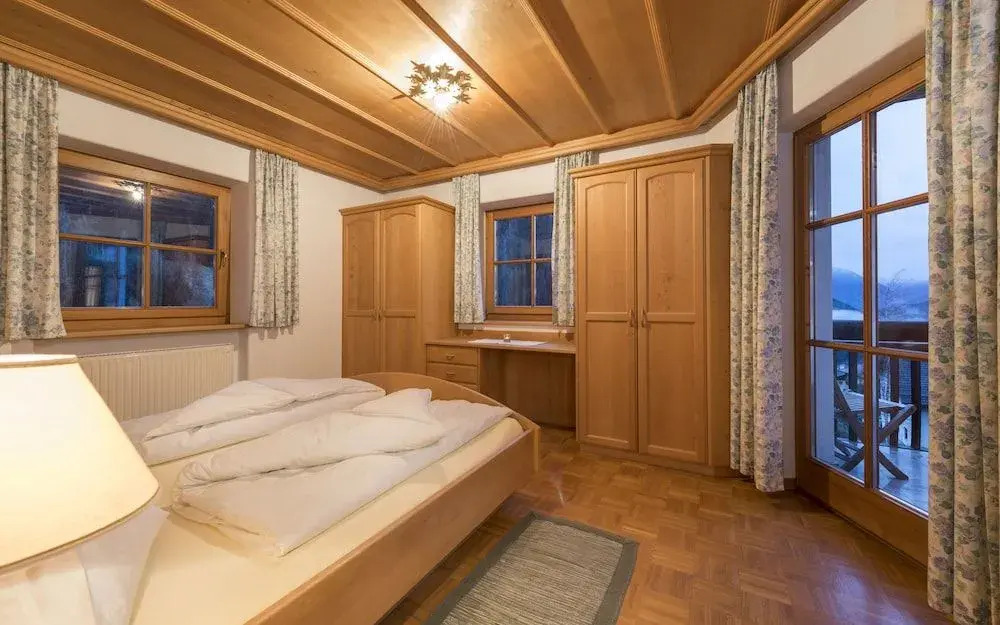 Lusina Apartments