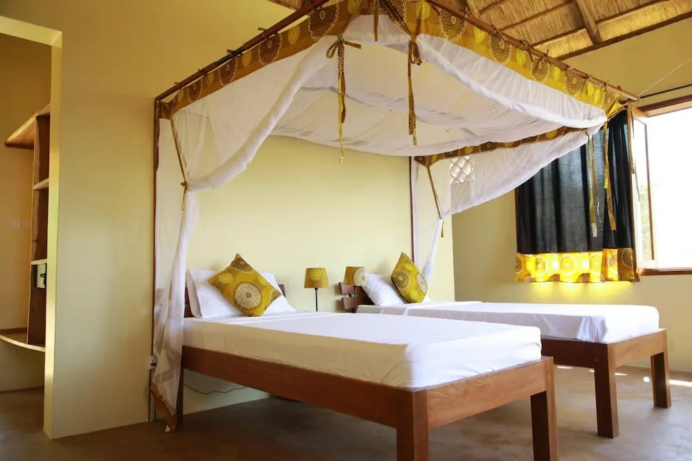 Kikonko Lodge