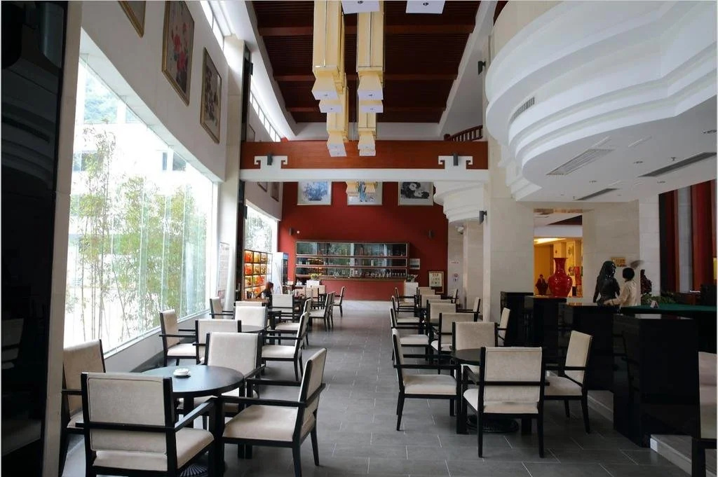 Xinfeng Utop Spring Primeval Forest Resorts