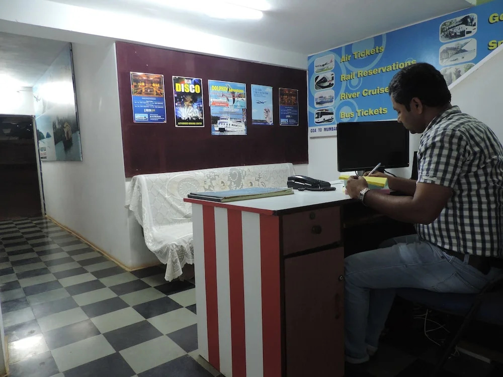 Wave Beach Hotel