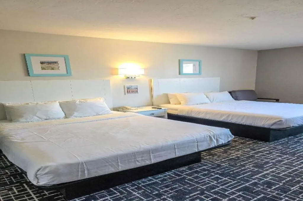 Heritage House Inn on Cape Cod, an Ascend Collection Hotel