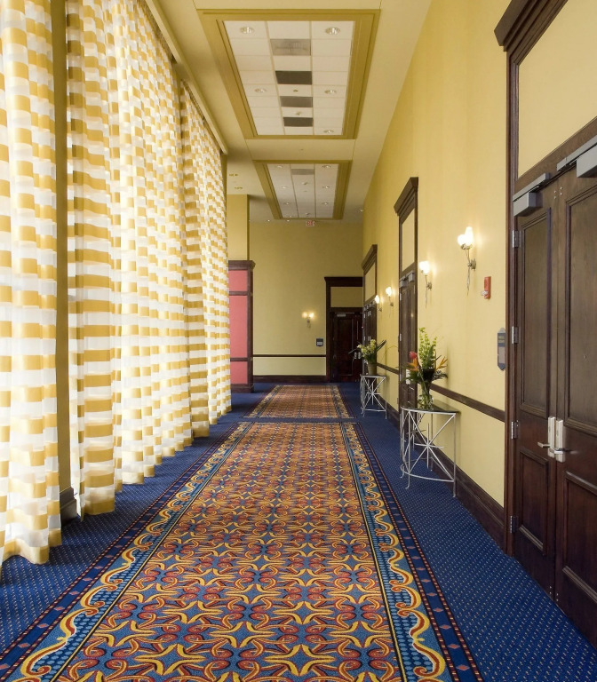 Renaissance Mobile Riverview Plaza Hotel