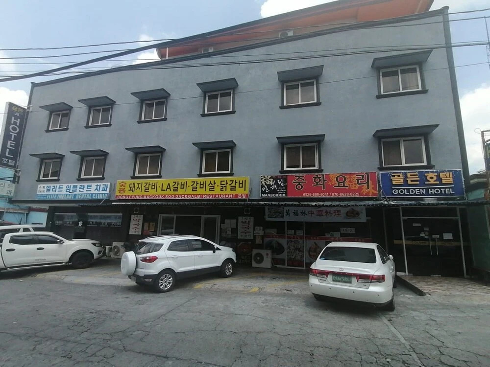 Oyo 654 Golden Hotel