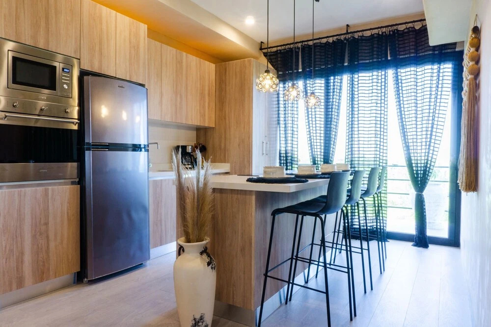 The Boat 308 2 Bedroom Condo by Redawning
