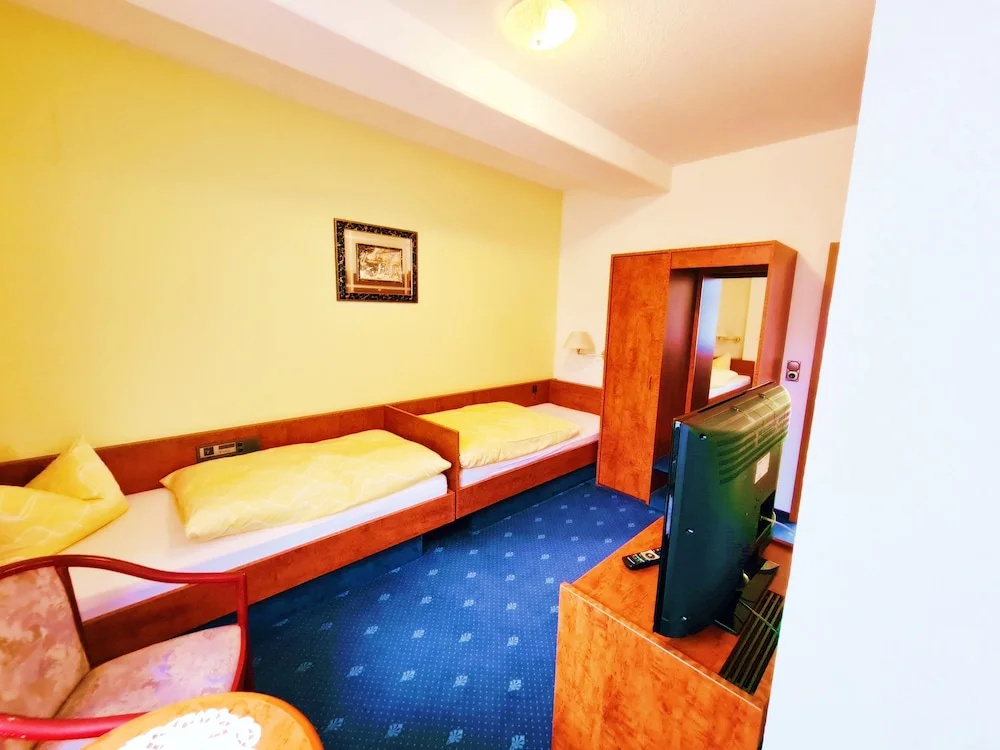 DM Hotels & Apartments - Hotel Deutsches Haus
