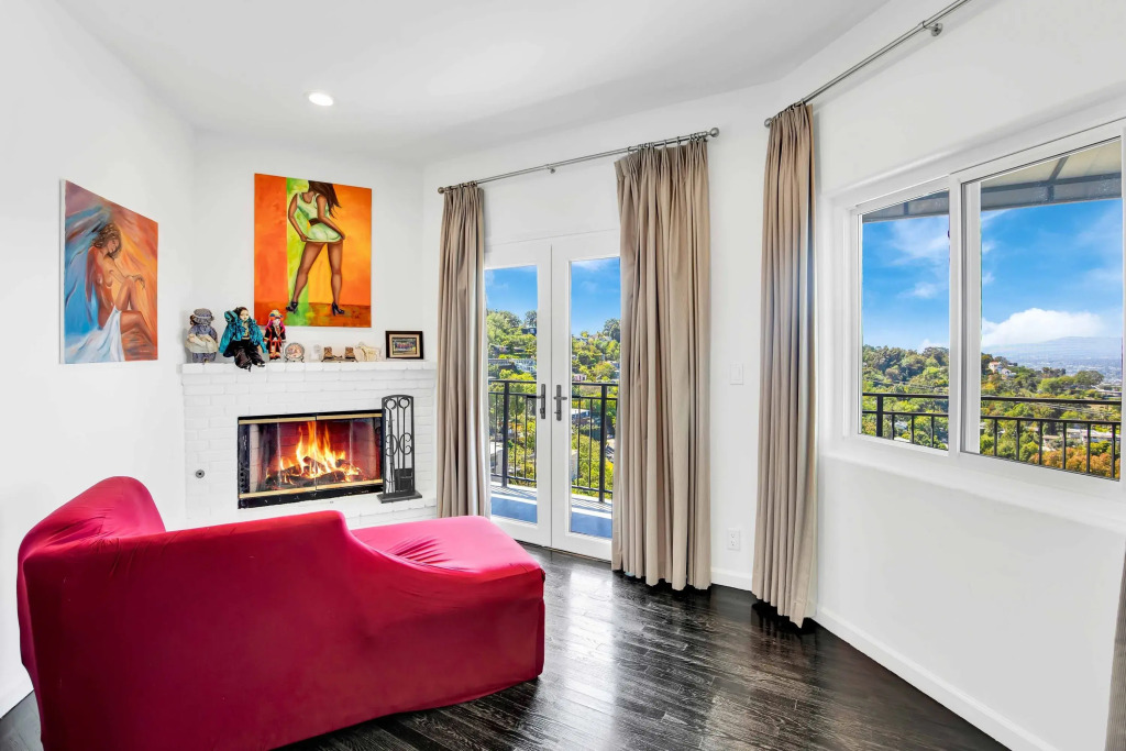 Pacific View by Avantstay Original Artist's Home