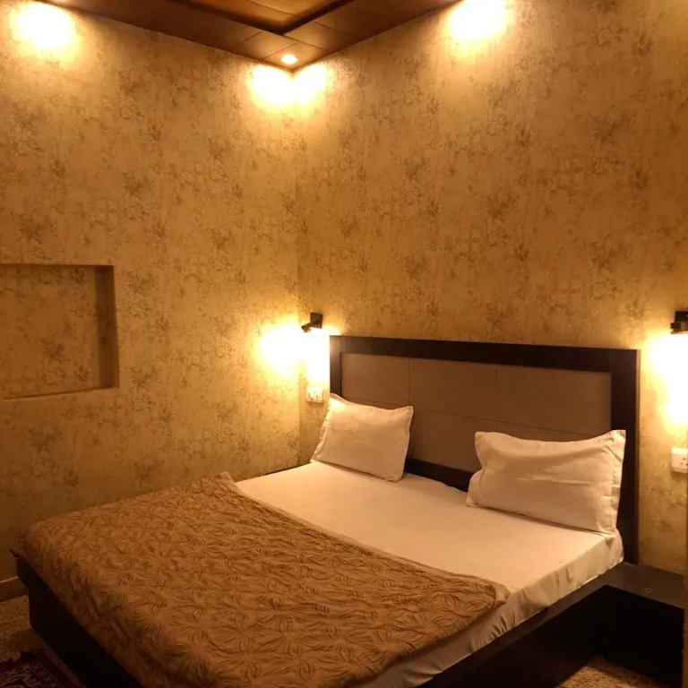 Shreeji Inn Homestay