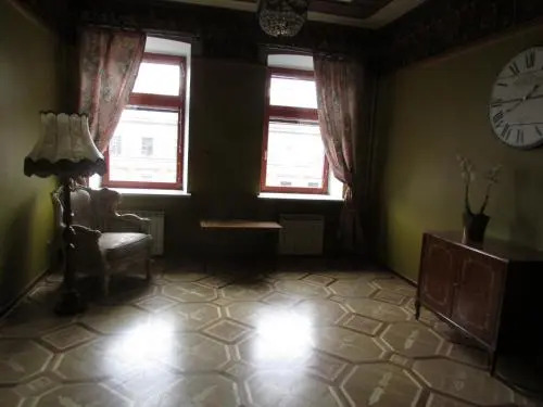 Apartment Bolshaya Konyushennaya 7