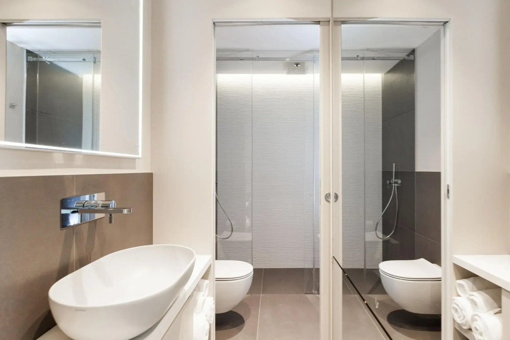 easyhomes-Duomo Suites & Apartments