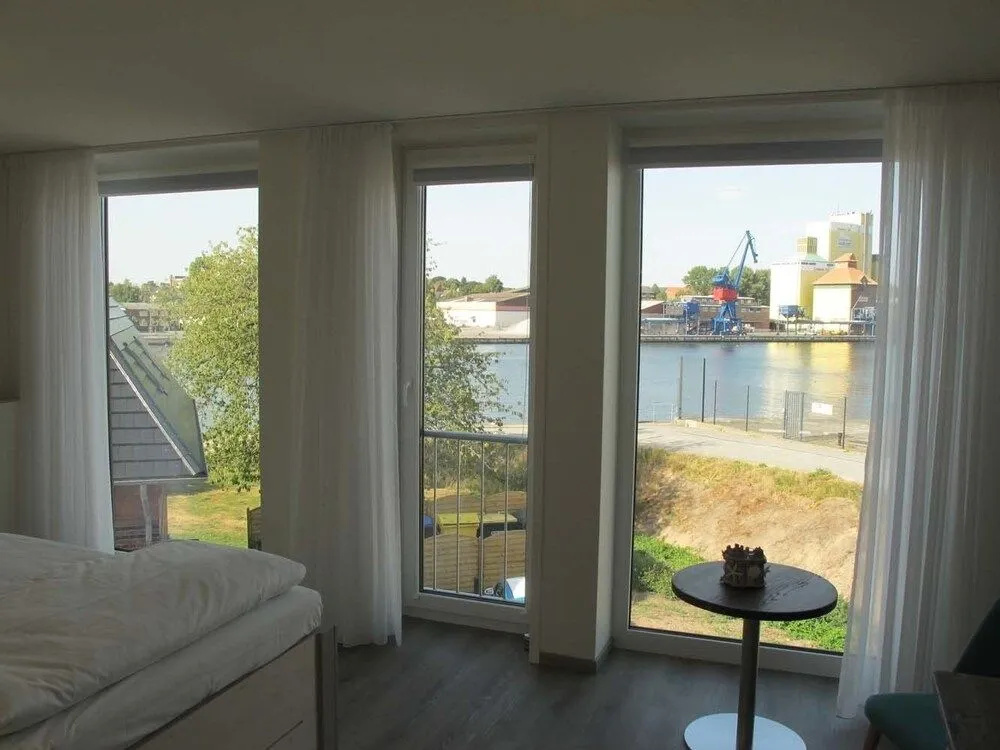 Kanal-Haus "Das Gästehaus direkt am Nord-Ostsee-Kanal"