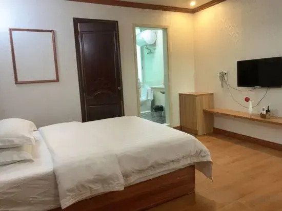 Yaoyu Hotel (Chaoshan High Speed Railway Station)