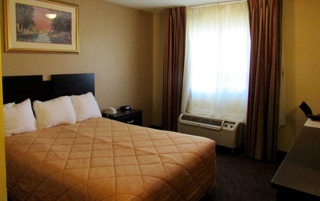 Red Rock Inn
