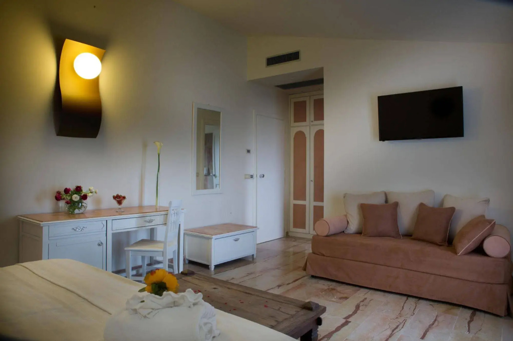 Delfino Beach - CDSHotels