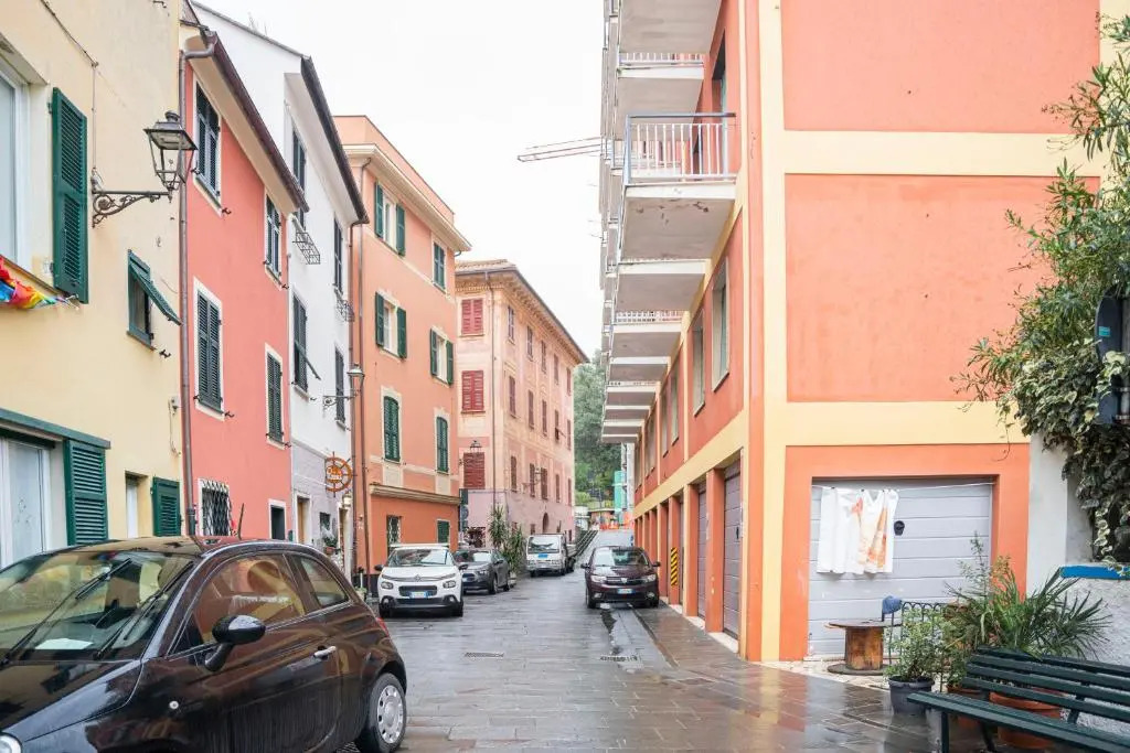 096 - Casa al Borgo Cavi di Lavagna, 150 metri dal mare