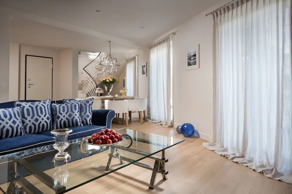Villa Petra by HMZ Villas