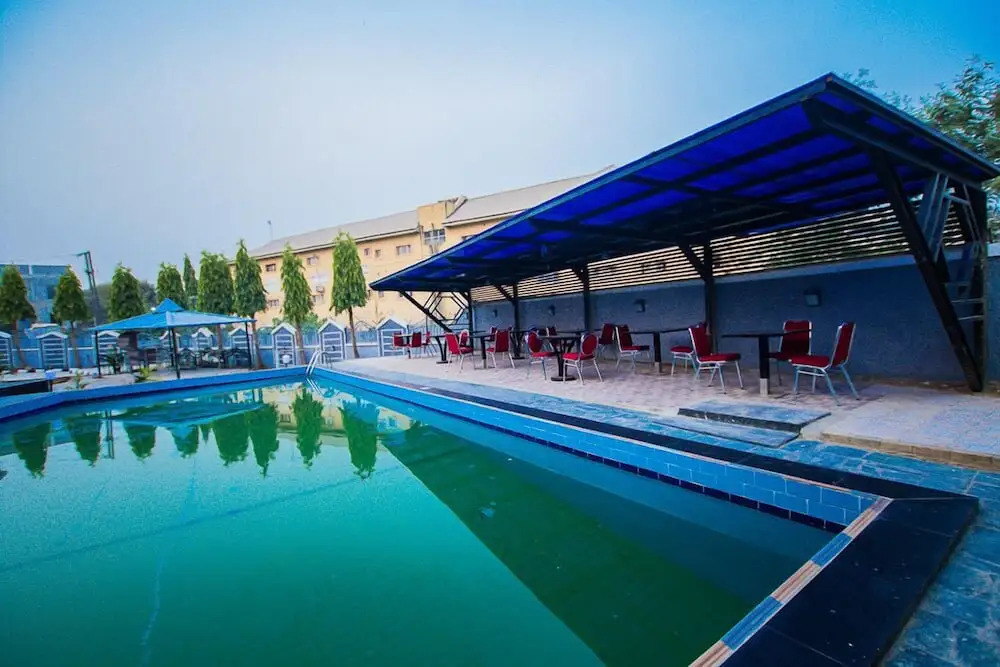 Benysta Hotels