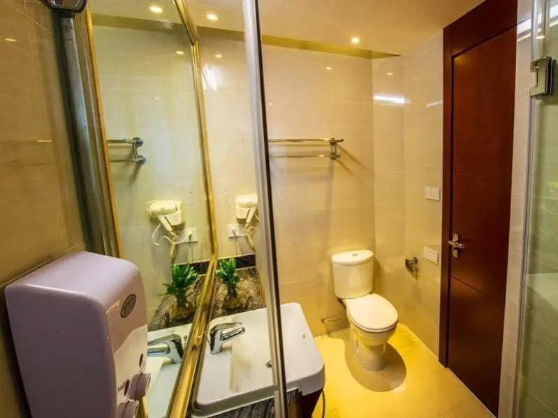 GreenTree Eastern Yichang Jindongshan Hotel