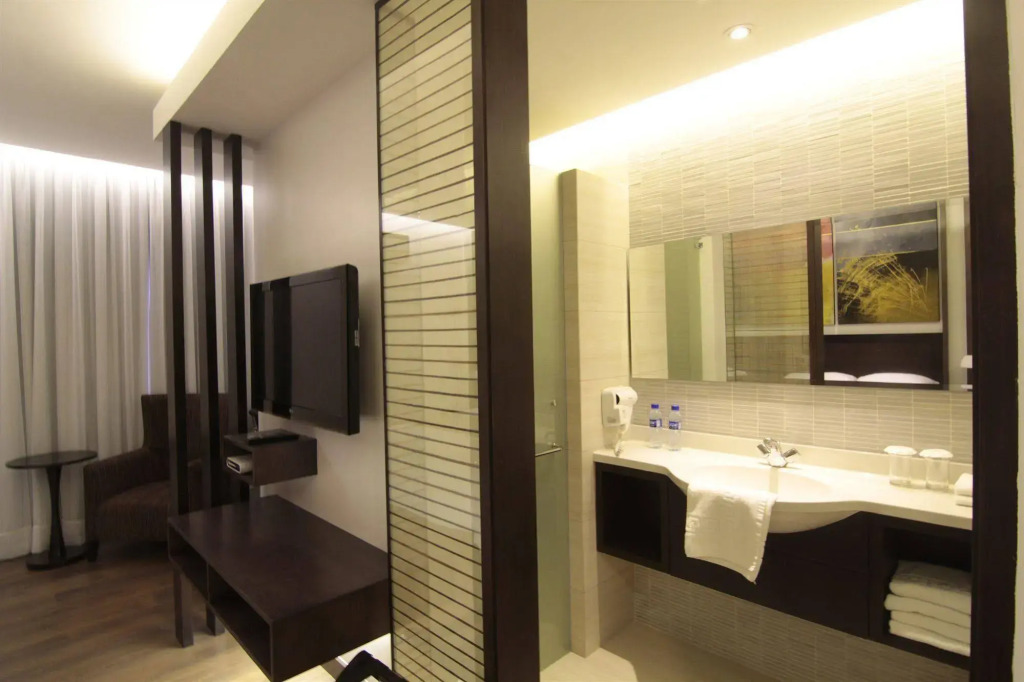 Century Hotel