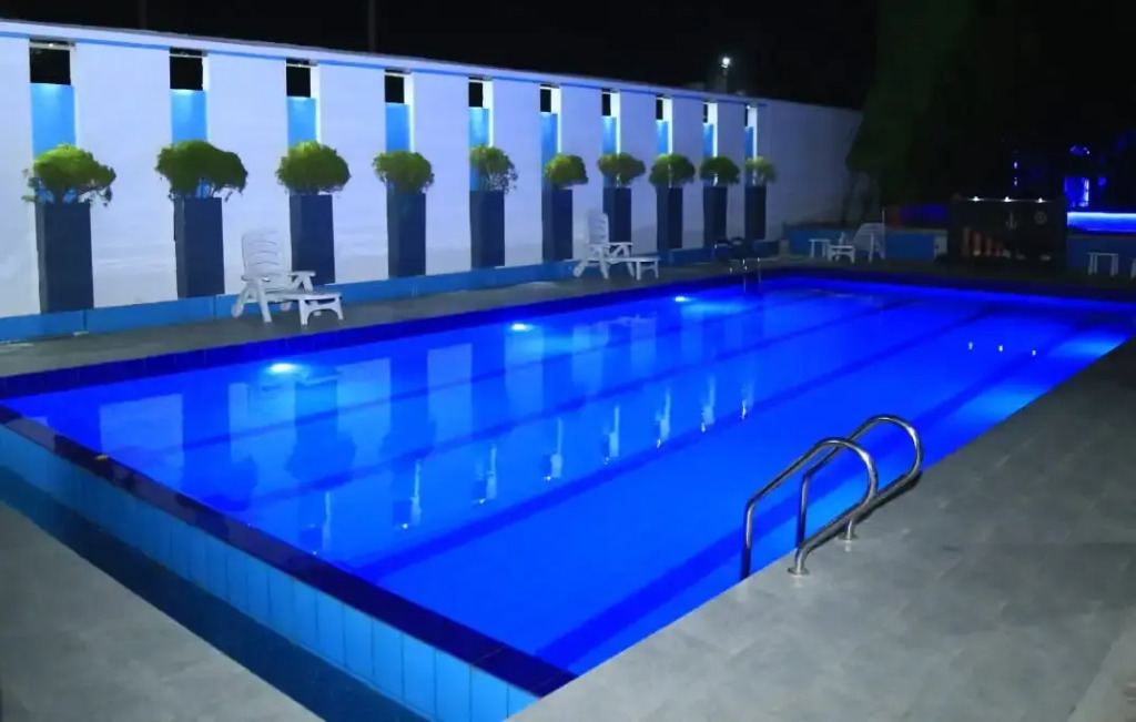 Crown Euro Inn Hotel and Resort