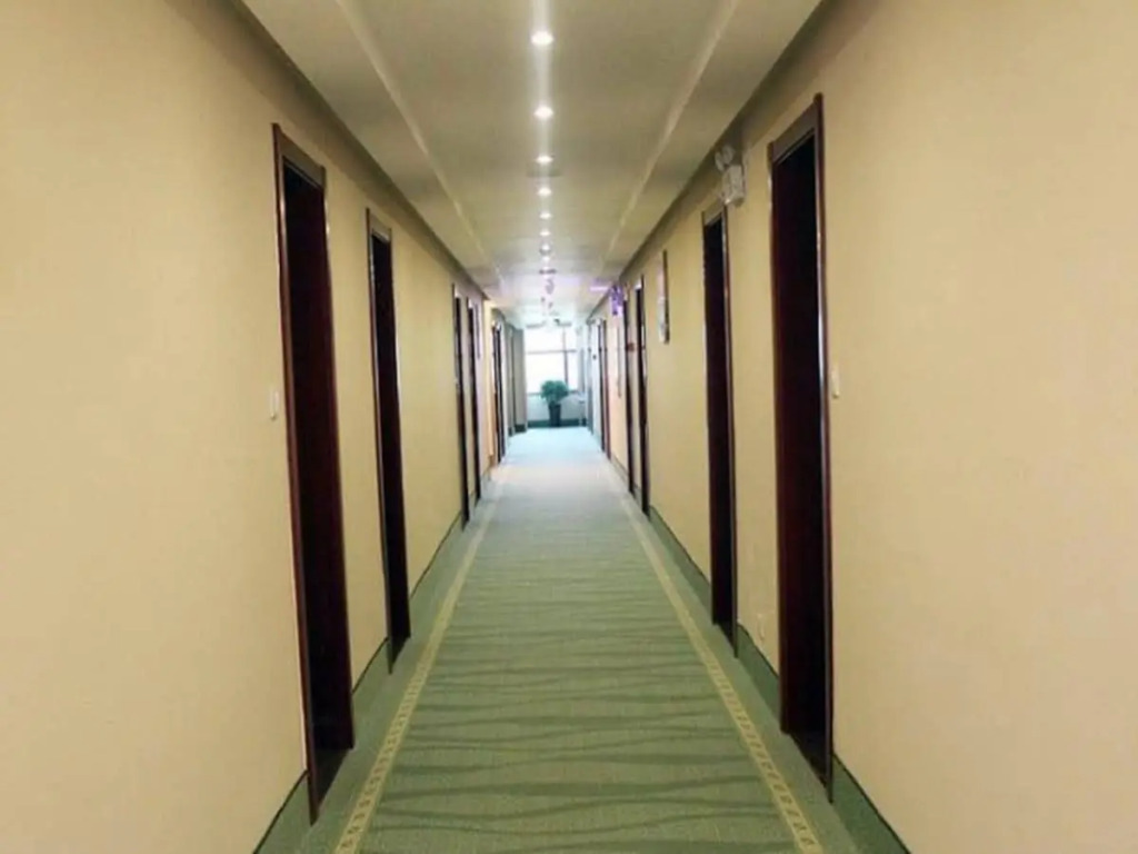 GreenTree Inn Jiangsu Nanjing Qiaobei Hongyang Square Taishan Metro Station Express Hotel
