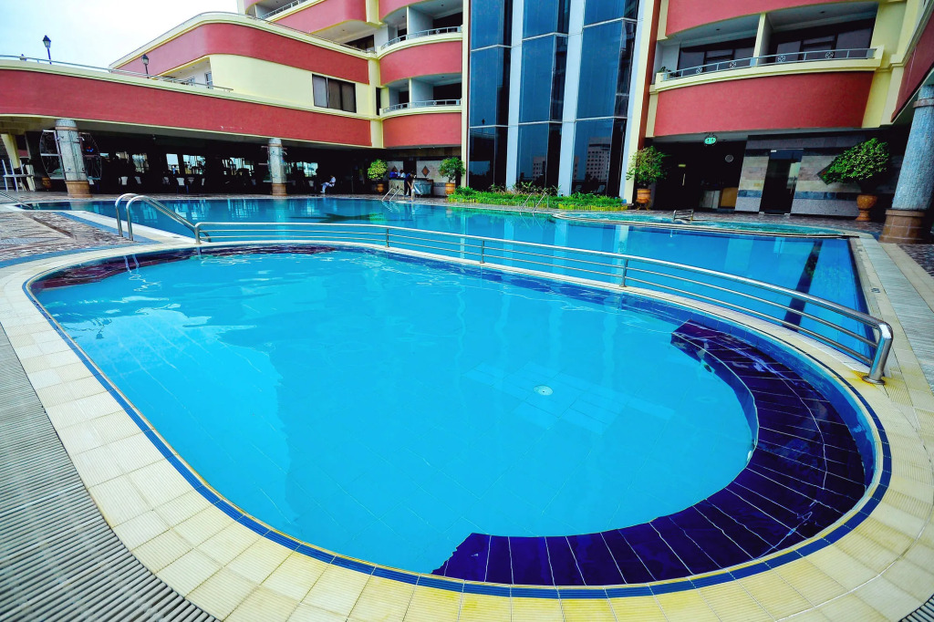 Planet Holiday Hotel & Residence