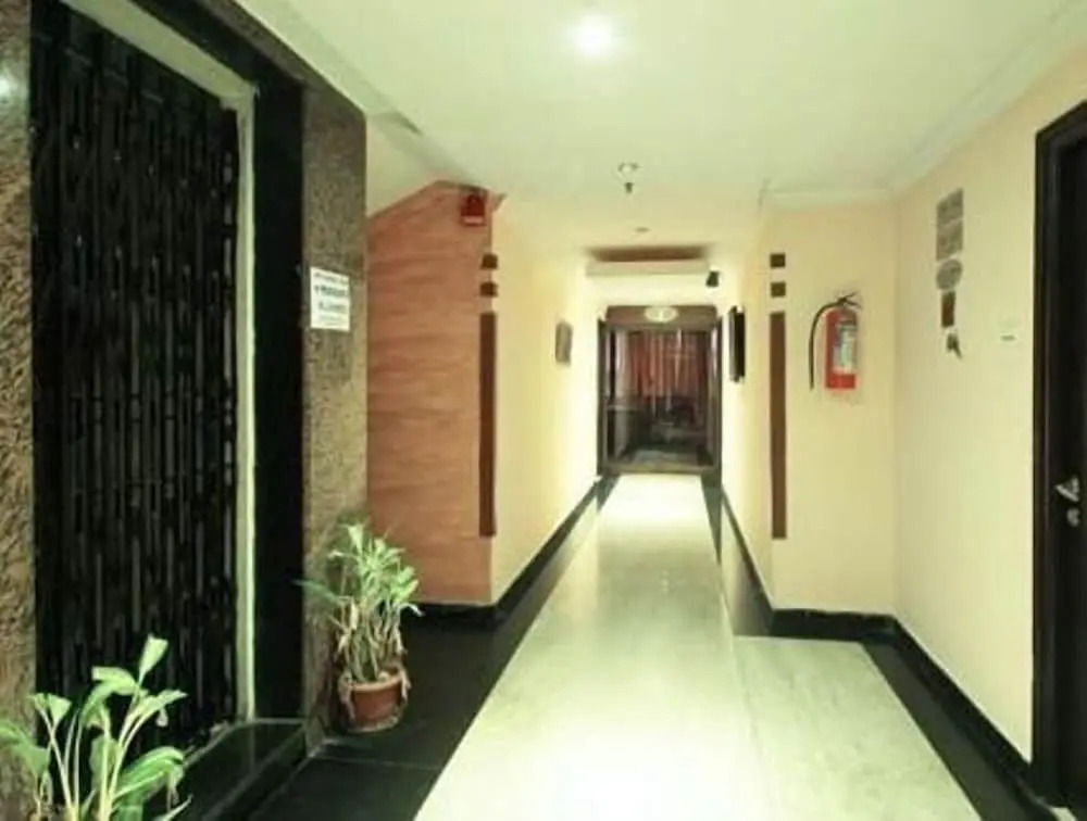 Hotel SG Comforts