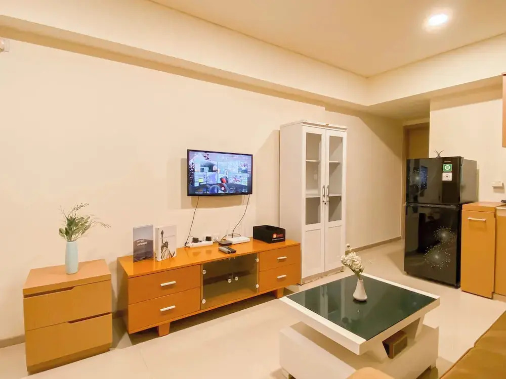 Comfort Living 2Br At Meikarta Apartment
