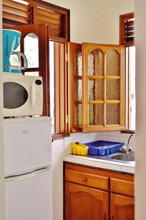 Apartment With one Bedroom in Deshaies, With Wonderful sea View, Priva