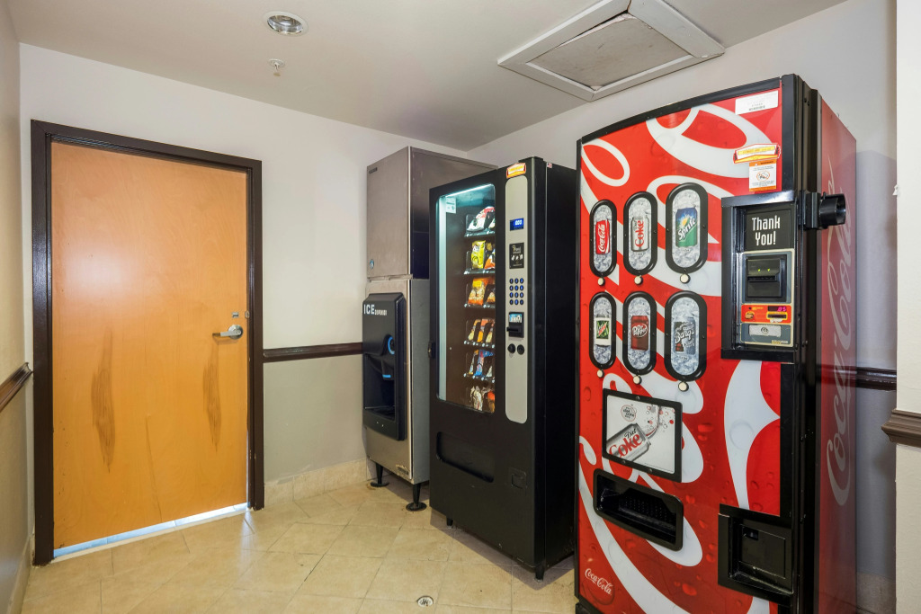Red Roof Inn & Suites Biloxi - Ocean Springs