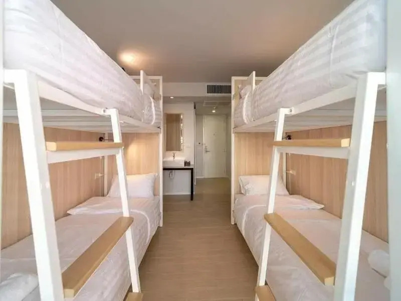 Kitzio House Hotel Huai Kwang