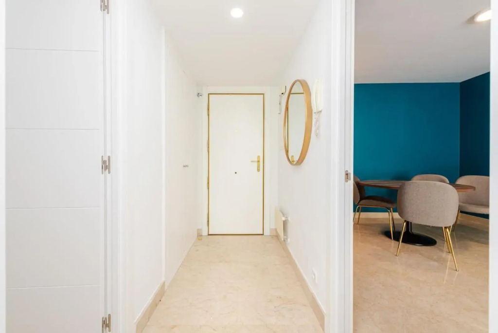 Los Robles Stylish & Modern Apartmenst in Madrid