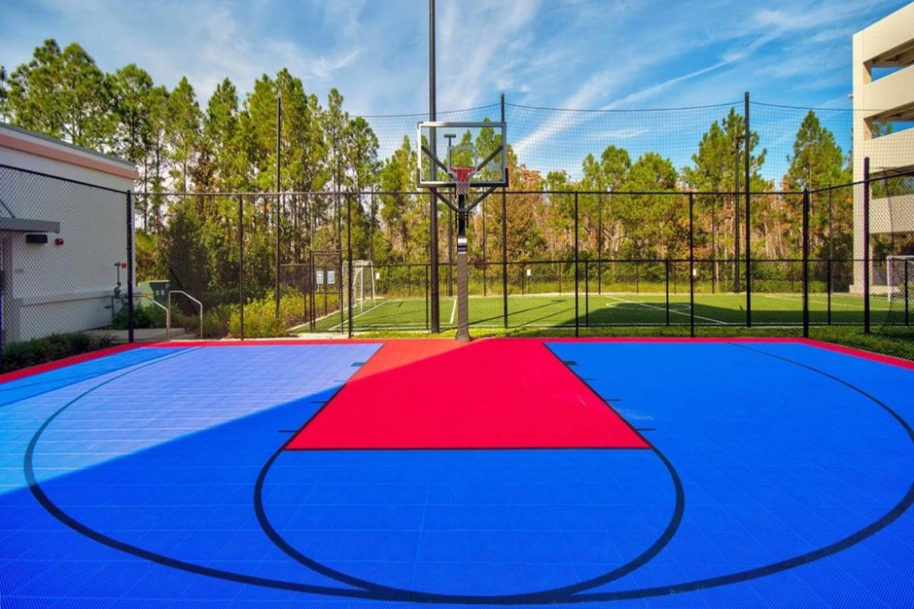Fairfield by Marriott Inn & Suites Orlando at FLAMINGO CROSSINGS® Town Center