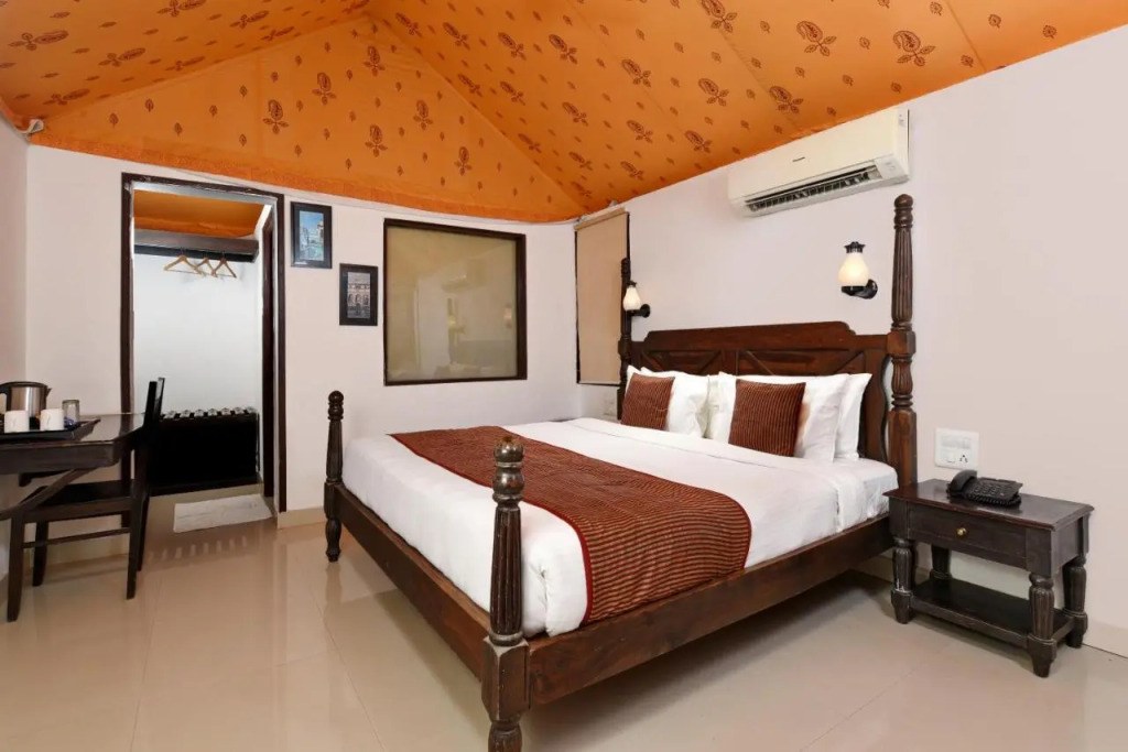 Shree Vilas Orchid A Lake View Hotel Udaipur